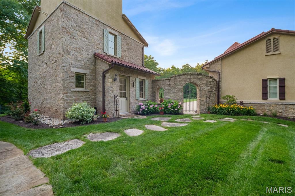 Bluffs - Residential