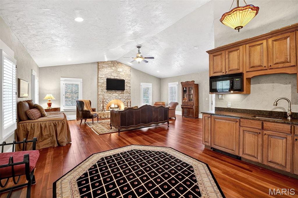 Bluffs - Residential