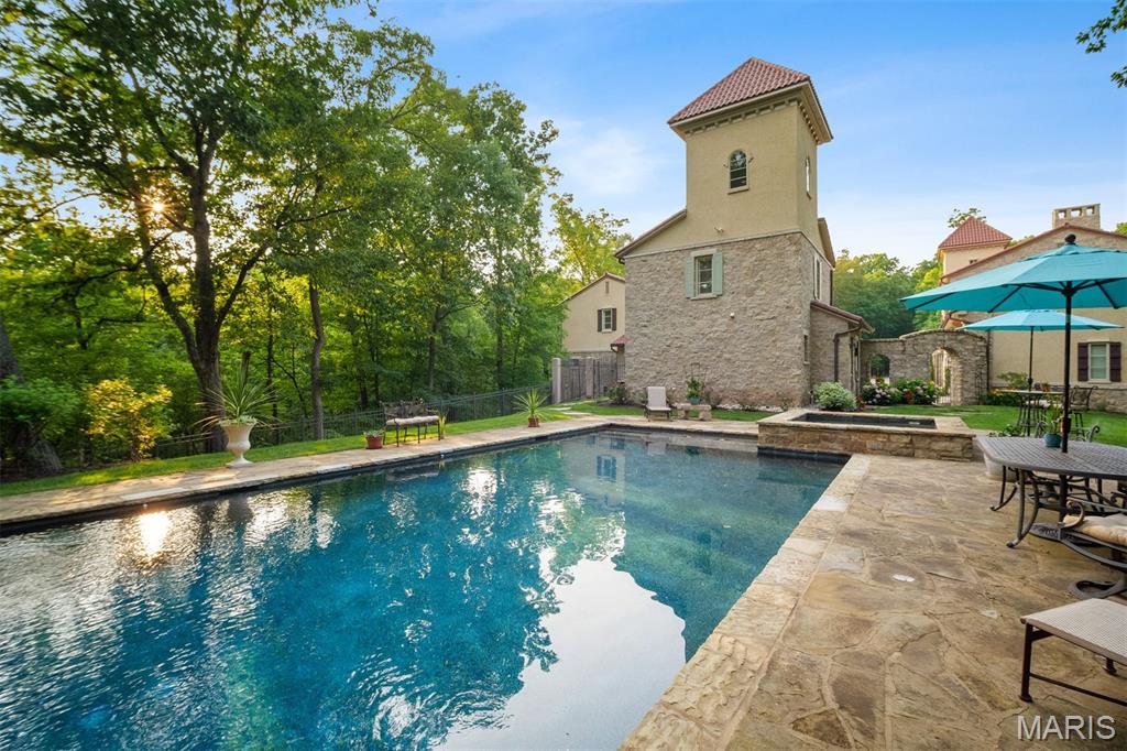 Bluffs - Residential