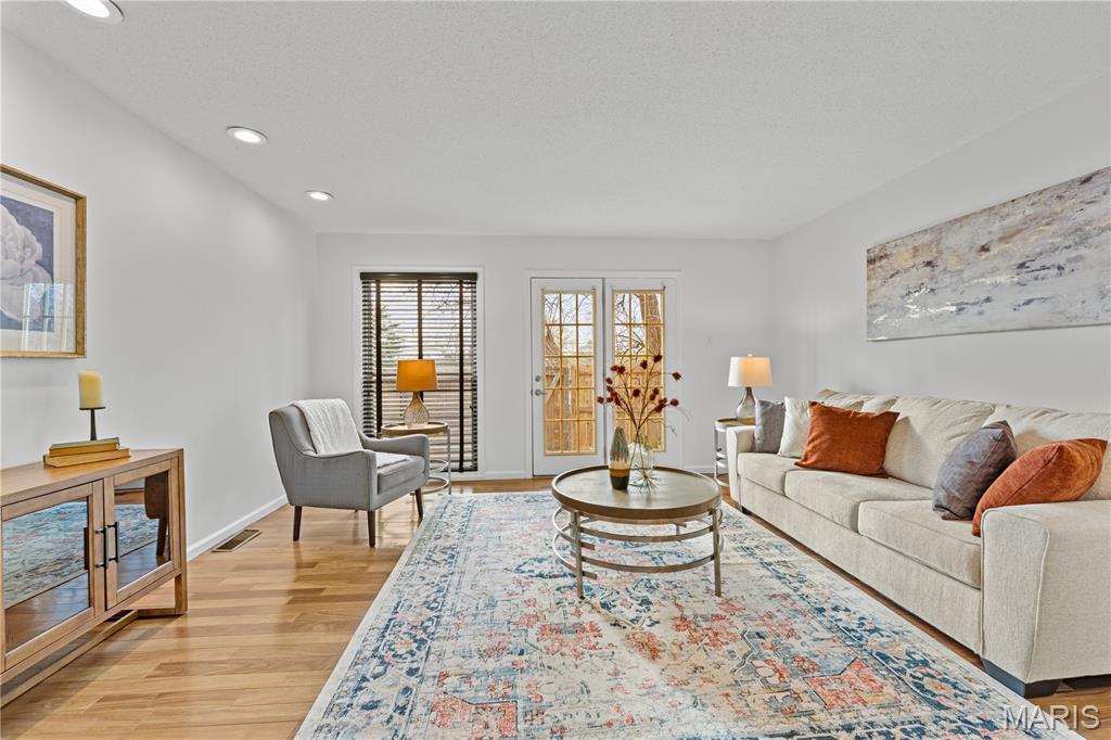 Villas On Olive Condo - Residential