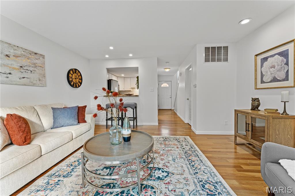 Villas On Olive Condo - Residential