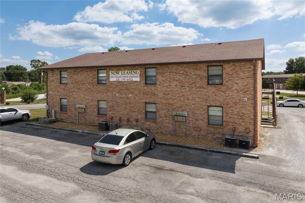 1 Pheasantwood Drive