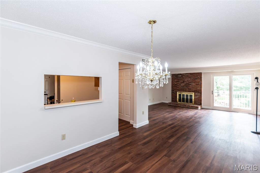 Parkway Gardens Village 1 Condo - Residential