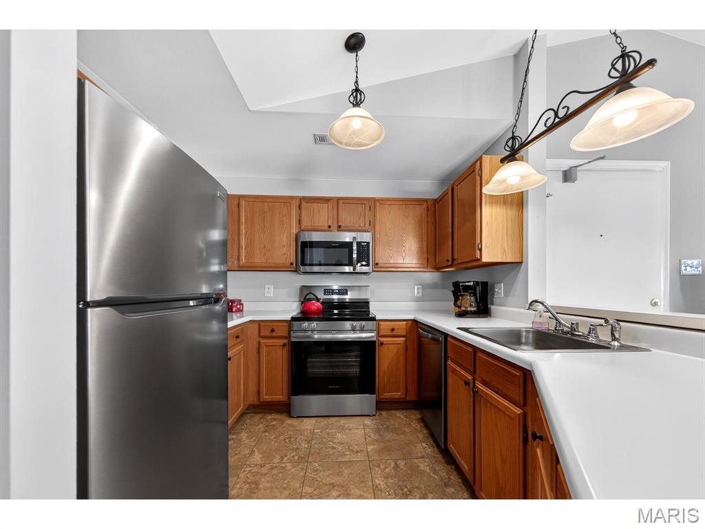 Highlands At Hickory Sound Condo - Residential