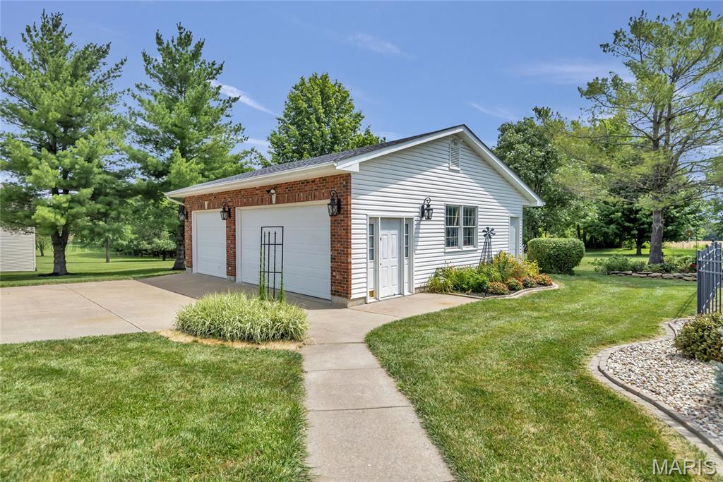 123 Townview Dr Drive