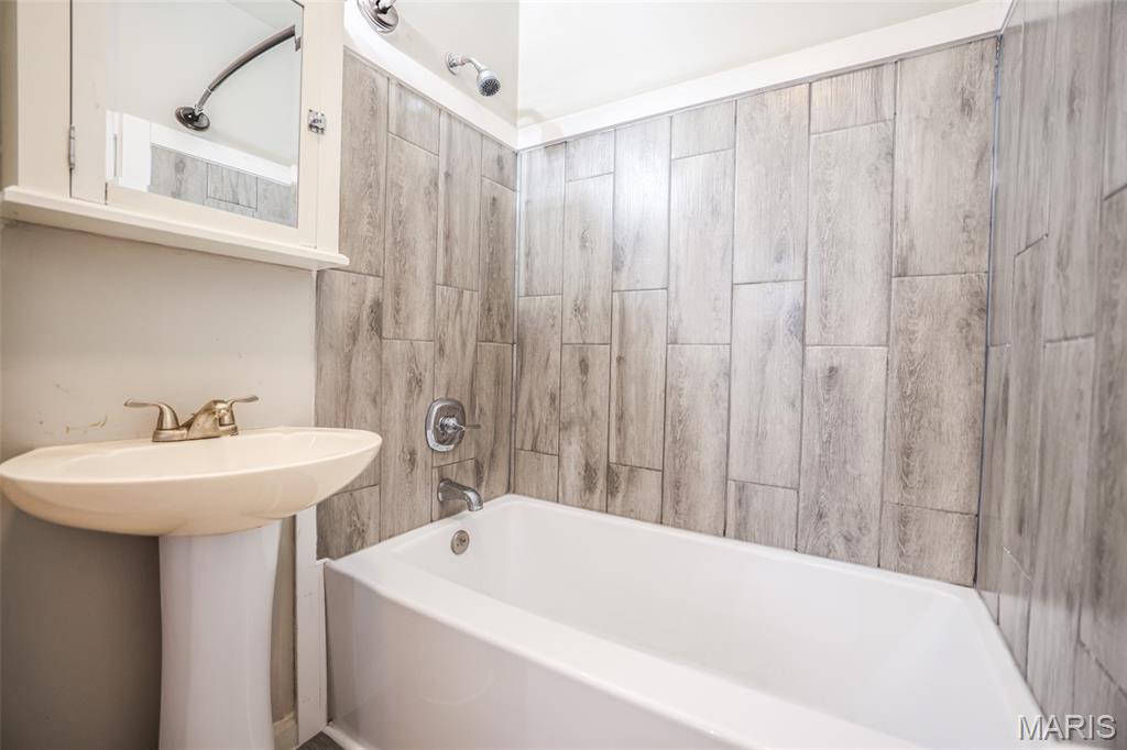 Rose Marie - Residential