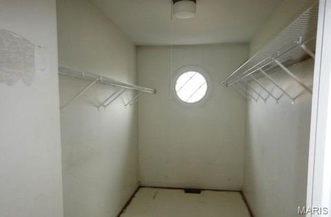 Tiny photo for 1545 Greenfield Crossing Court, Ballwin, MO 63021 (MLS # 26010606)