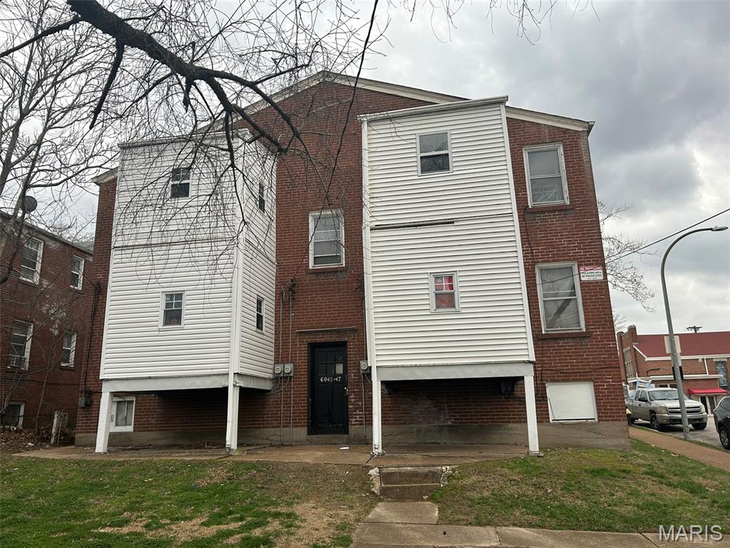 6045 W Florissant Avenue