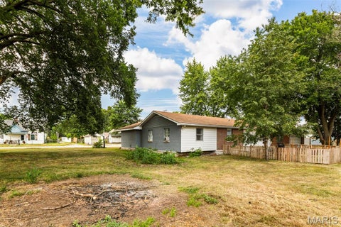 Tiny photo for 109 Walnut Street, Old Monroe, MO 63369 (MLS # 26046129)
