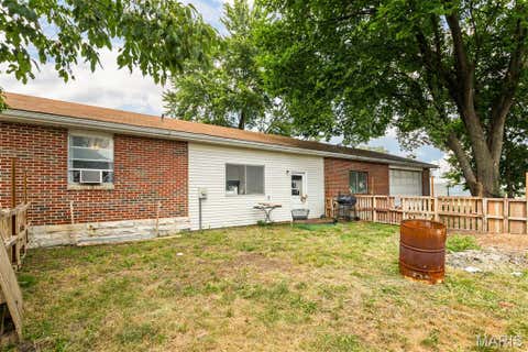 Tiny photo for 109 Walnut Street, Old Monroe, MO 63369 (MLS # 26046129)