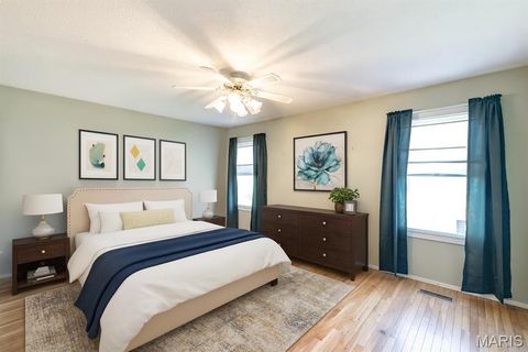 Tiny photo for 707 Bitterfield Drive, Ballwin, MO 63011 (MLS # 25072930)