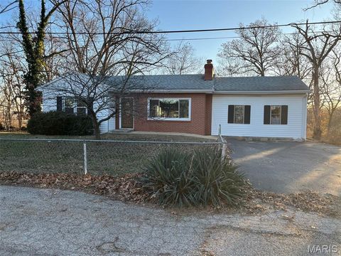 907 Oak Drive Fenton MO 63026