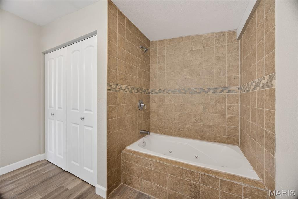 HURRICANE DECK NO 3 - Residential