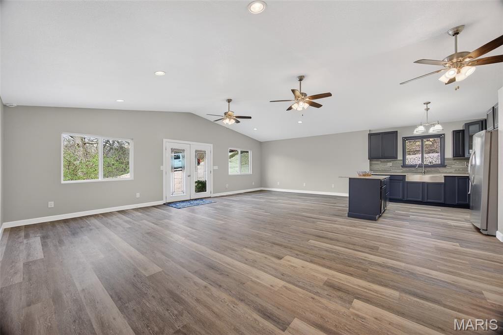 HURRICANE DECK NO 3 - Residential