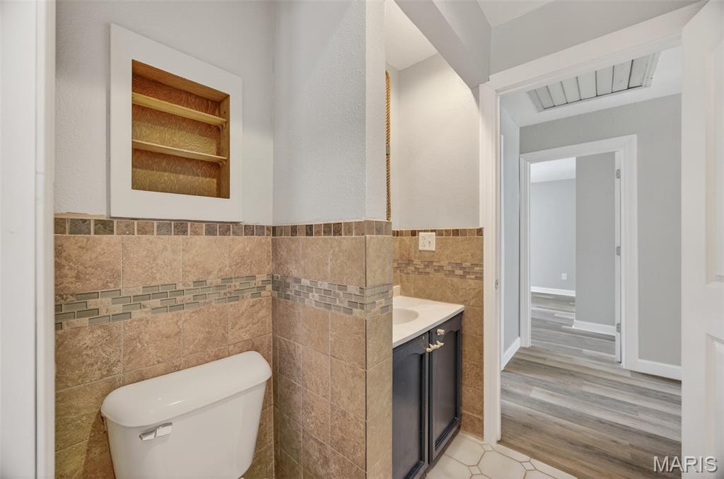 HURRICANE DECK NO 3 - Residential