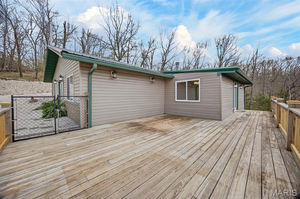 HURRICANE DECK NO 3 - Residential