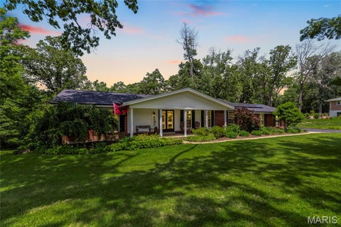 Photo of 9333 Lincoln Drive, Sunset Hills, MO 63127 (MLS # 26039182)