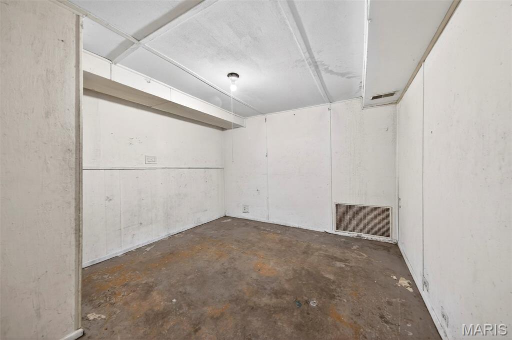 Glascow Village Unit 15 - Residential