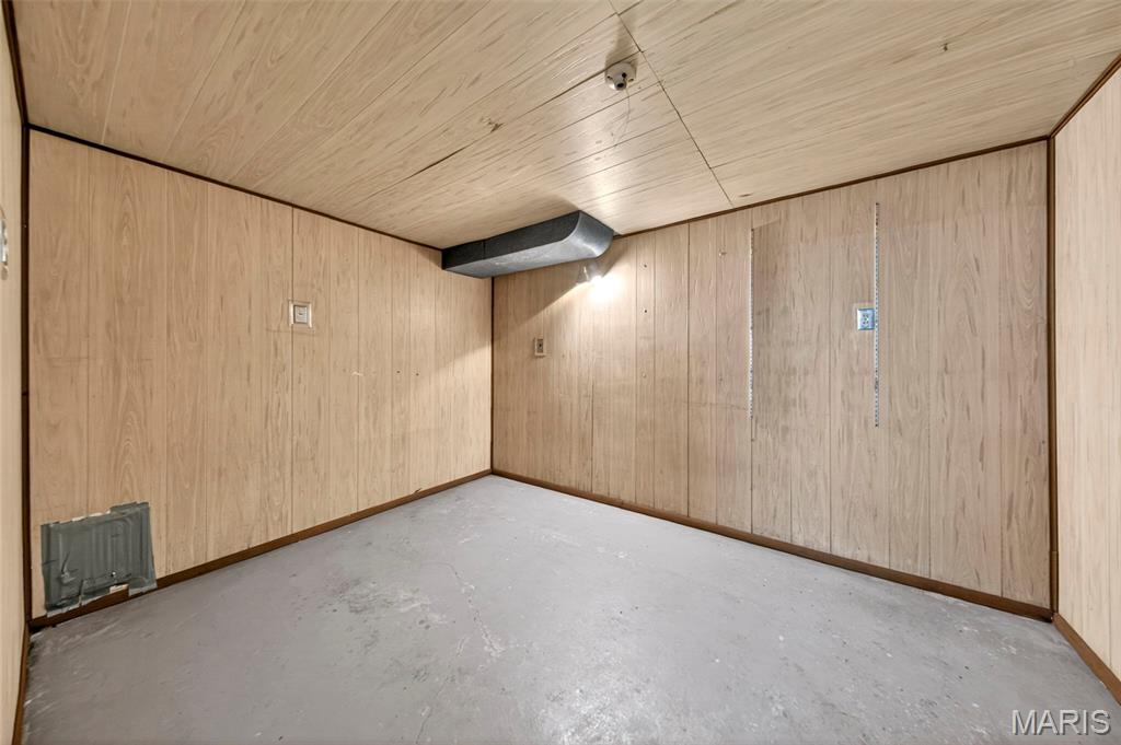 Glascow Village Unit 15 - Residential