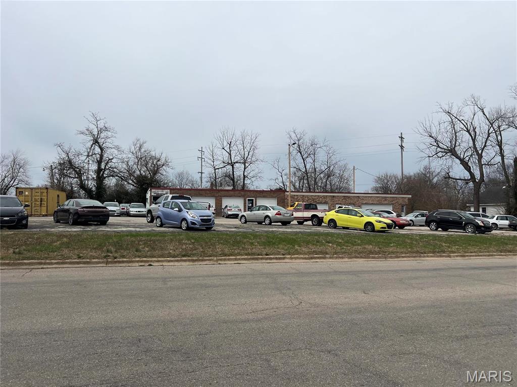 RAILROAD - Commercial Sale