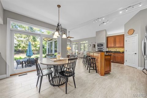 Tiny photo for 2021 Brook Hill Court, Chesterfield, MO 63017 (MLS # 25069021)