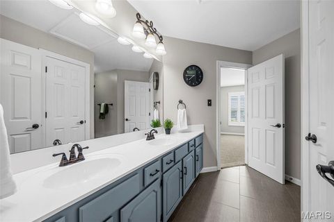 Tiny photo for 2021 Brook Hill Court, Chesterfield, MO 63017 (MLS # 25069021)