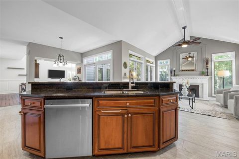Tiny photo for 2021 Brook Hill Court, Chesterfield, MO 63017 (MLS # 25069021)