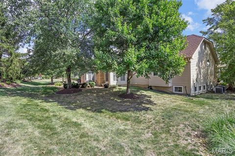 Tiny photo for 2021 Brook Hill Court, Chesterfield, MO 63017 (MLS # 25069021)