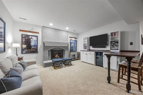 Tiny photo for 2021 Brook Hill Court, Chesterfield, MO 63017 (MLS # 25069021)
