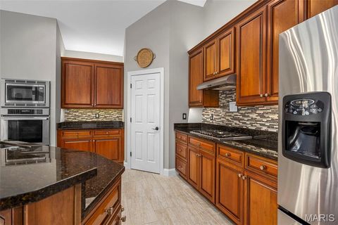 Tiny photo for 2021 Brook Hill Court, Chesterfield, MO 63017 (MLS # 25069021)