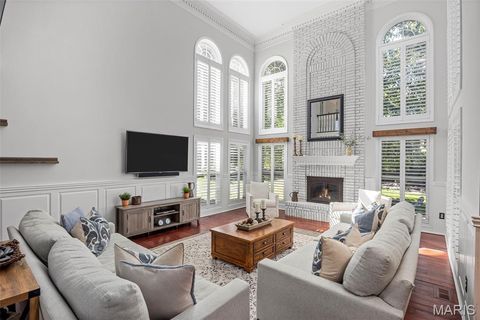 Tiny photo for 2021 Brook Hill Court, Chesterfield, MO 63017 (MLS # 25069021)