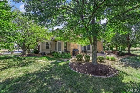 Tiny photo for 2021 Brook Hill Court, Chesterfield, MO 63017 (MLS # 25069021)