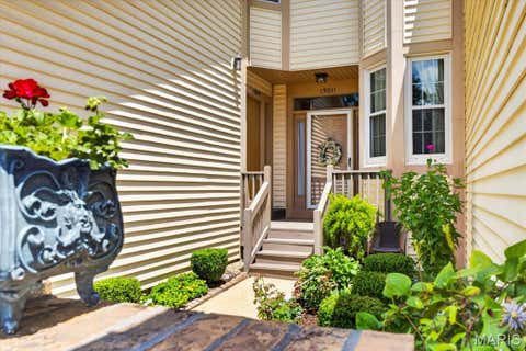 Tiny photo for 13015 Autumn Fields Court, Unincorporated, MO 63146 (MLS # 26046669)