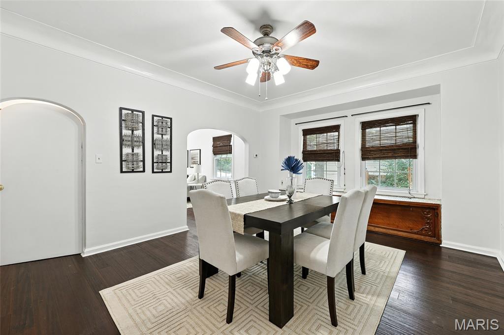 St Louis, Missouri 63114, United States, 3 Bedrooms Bedrooms, ,2 BathroomsBathrooms,Residential,Pending,189908