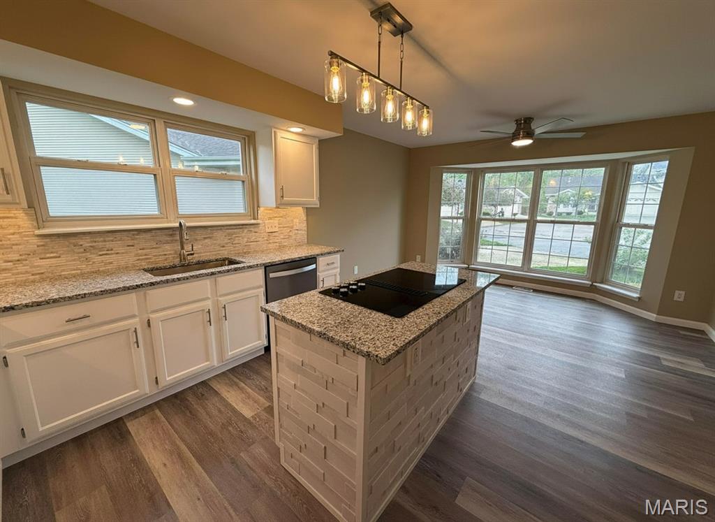 Wedgewood #2 - Residential