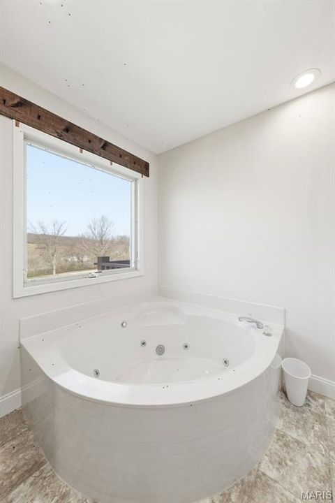 Tiny photo for 75 Morgans Way, Elsberry, MO 63343 (MLS # 26017712)