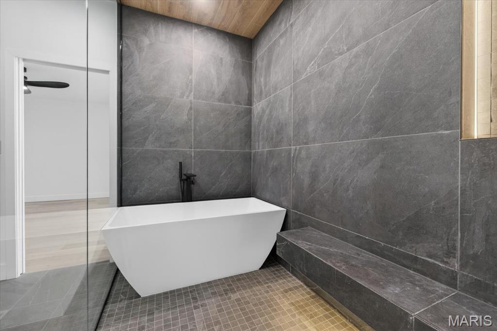 Clayton Gardens 4 - Residential