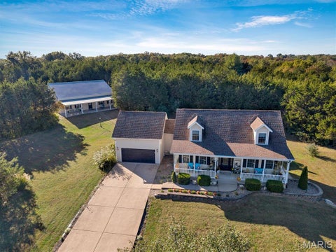 Photo of 685 Little Fox Court, Unincorporated, MO 63084 (MLS # 26064416)