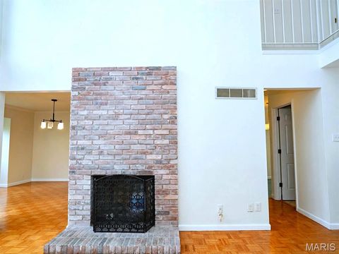 Tiny photo for 1003 Nobleman Drive, Creve Coeur, MO 63146 (MLS # 26029264)