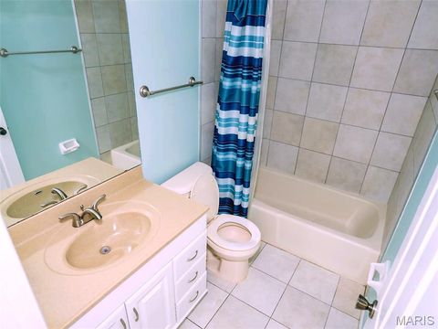 Tiny photo for 1003 Nobleman Drive, Creve Coeur, MO 63146 (MLS # 26029264)