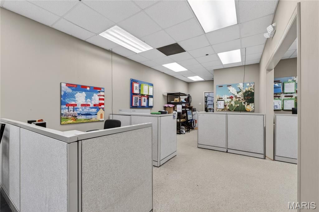 Photo of 175 Chesterfield Industrial Boulevard, Chesterfield, MO 63005 (MLS # 26027813)