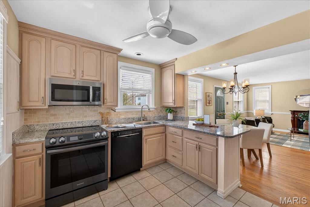 Woodlawn Country Club Grounds - Residential