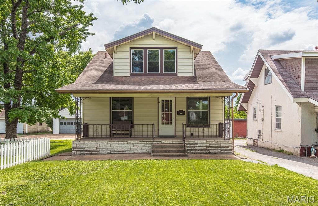 Grand Meramec Heights Add - Residential