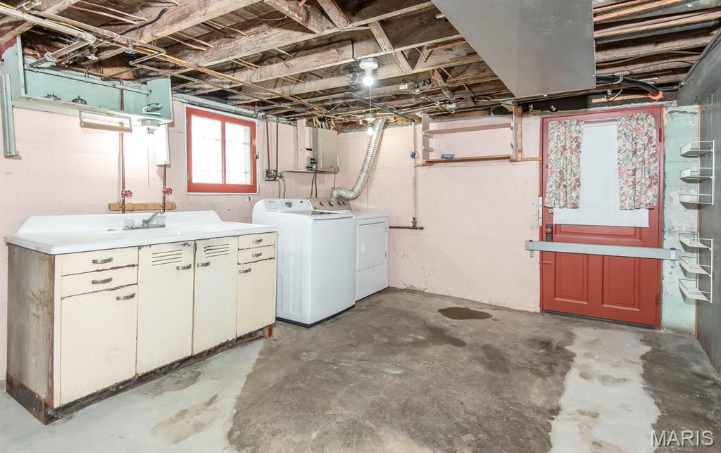 Grand Meramec Heights Add - Residential