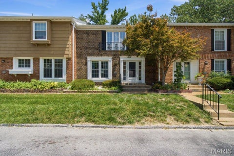 Tiny photo for 13423 Forestlac Drive, Chesterfield, MO 63141 (MLS # 26067355)