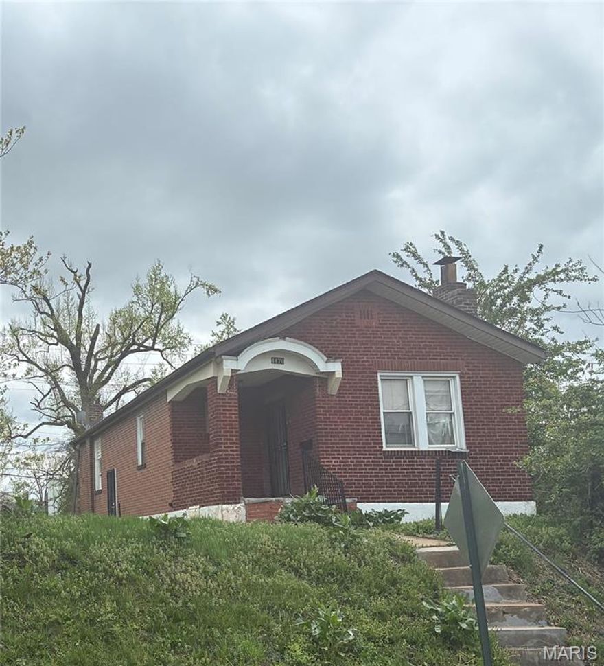 Calling all investors new and seasoned... Property  needs some TLC. This property is being sold as-is with the seller providing no repairs, inspections, or warranties.  So call your favorite real estate agent and submit your offer today!