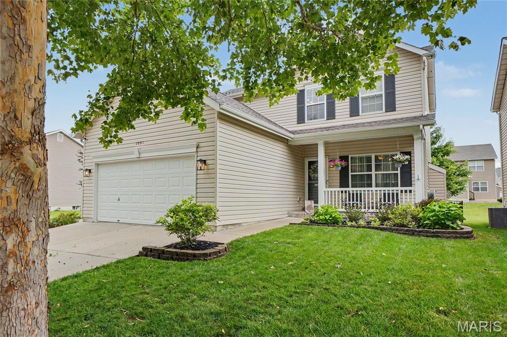 Photo 1 of 25 — 1001 Harmony Lake Parkway, St Peters, MO 63376