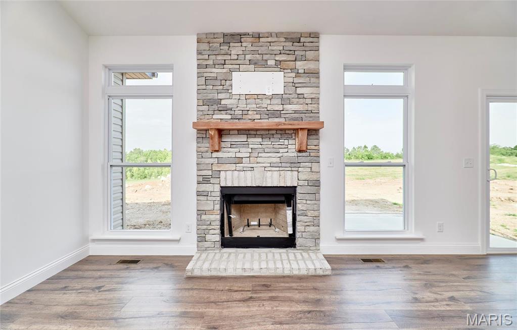121 Canyon Creek Circle