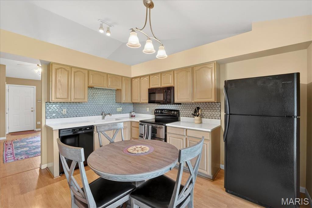 Southern Manor - Residential