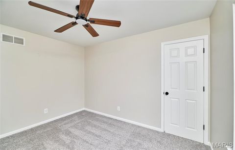 Tiny photo for 281 West Avenue, Winfield, MO 63389 (MLS # 25055442)